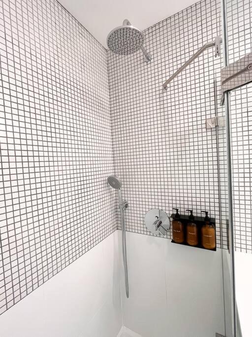ניו יורק New Cozy Modern Minimalist Stay In Brooklyn At Rem-Casa מראה חיצוני תמונה