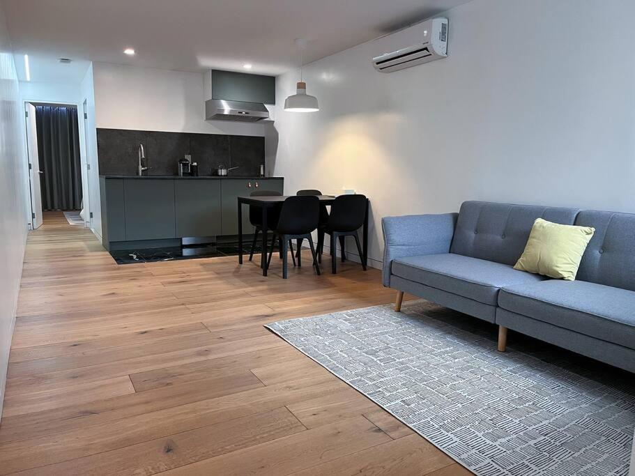 ניו יורק New Cozy Modern Minimalist Stay In Brooklyn At Rem-Casa מראה חיצוני תמונה