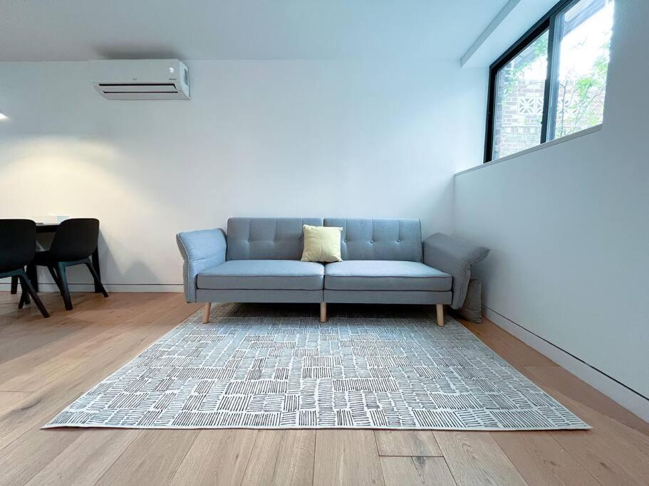 ניו יורק New Cozy Modern Minimalist Stay In Brooklyn At Rem-Casa מראה חיצוני תמונה