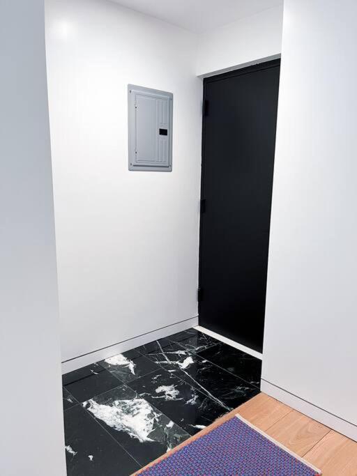 ניו יורק New Cozy Modern Minimalist Stay In Brooklyn At Rem-Casa מראה חיצוני תמונה